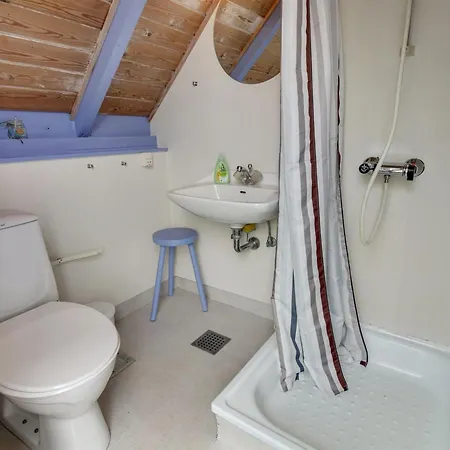Algonda - 500m From The Sea By Interhome